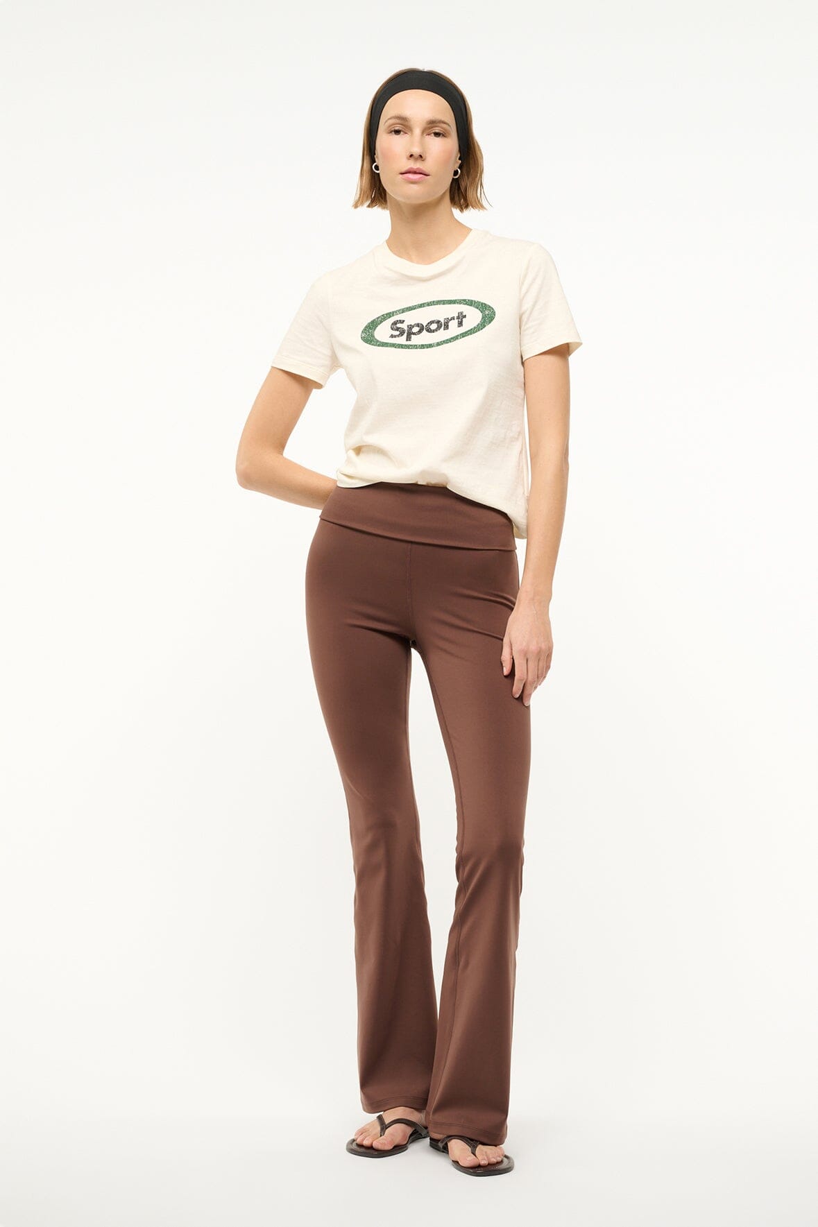 Flared Yoga Leggings with Wide Waistband | Stride Pant Dark Oak