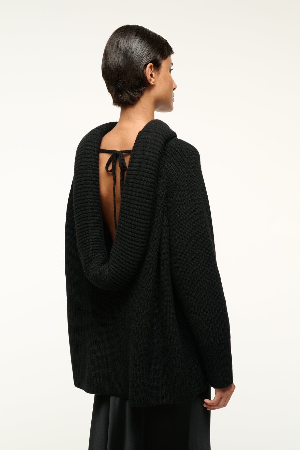 Chunky Merino Wool Sweater with Open Back | Waverly Black