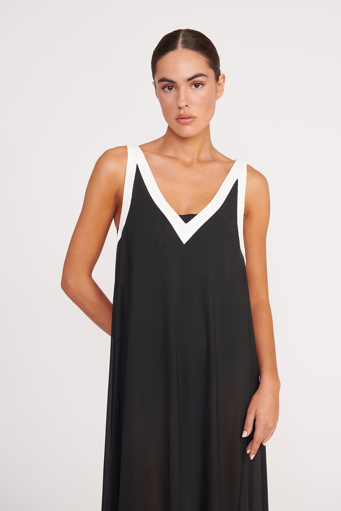 Stretchy Power Mesh Coverup Dress with V-Neck | Aveline Black White