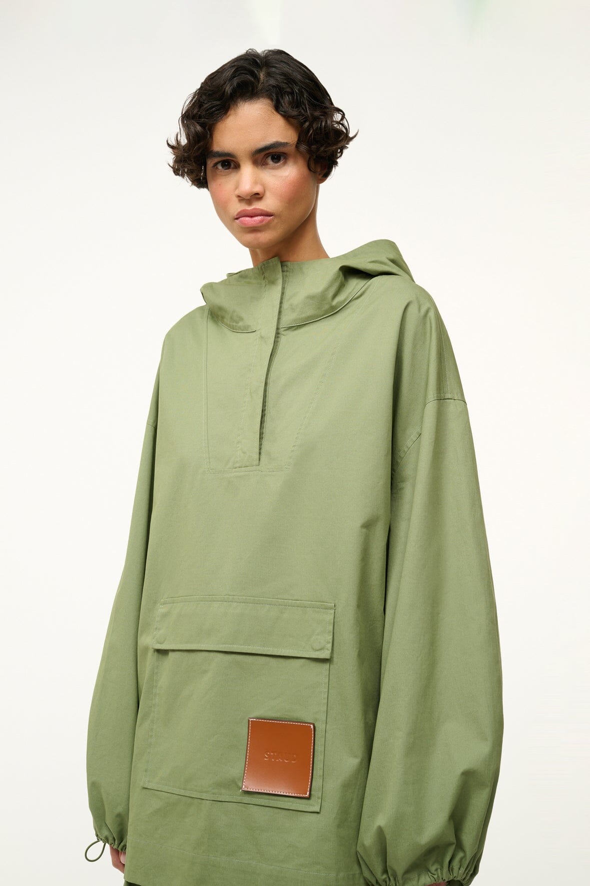 Oversized Chino Anorak with Hood & Leather Patch | Deck Moss