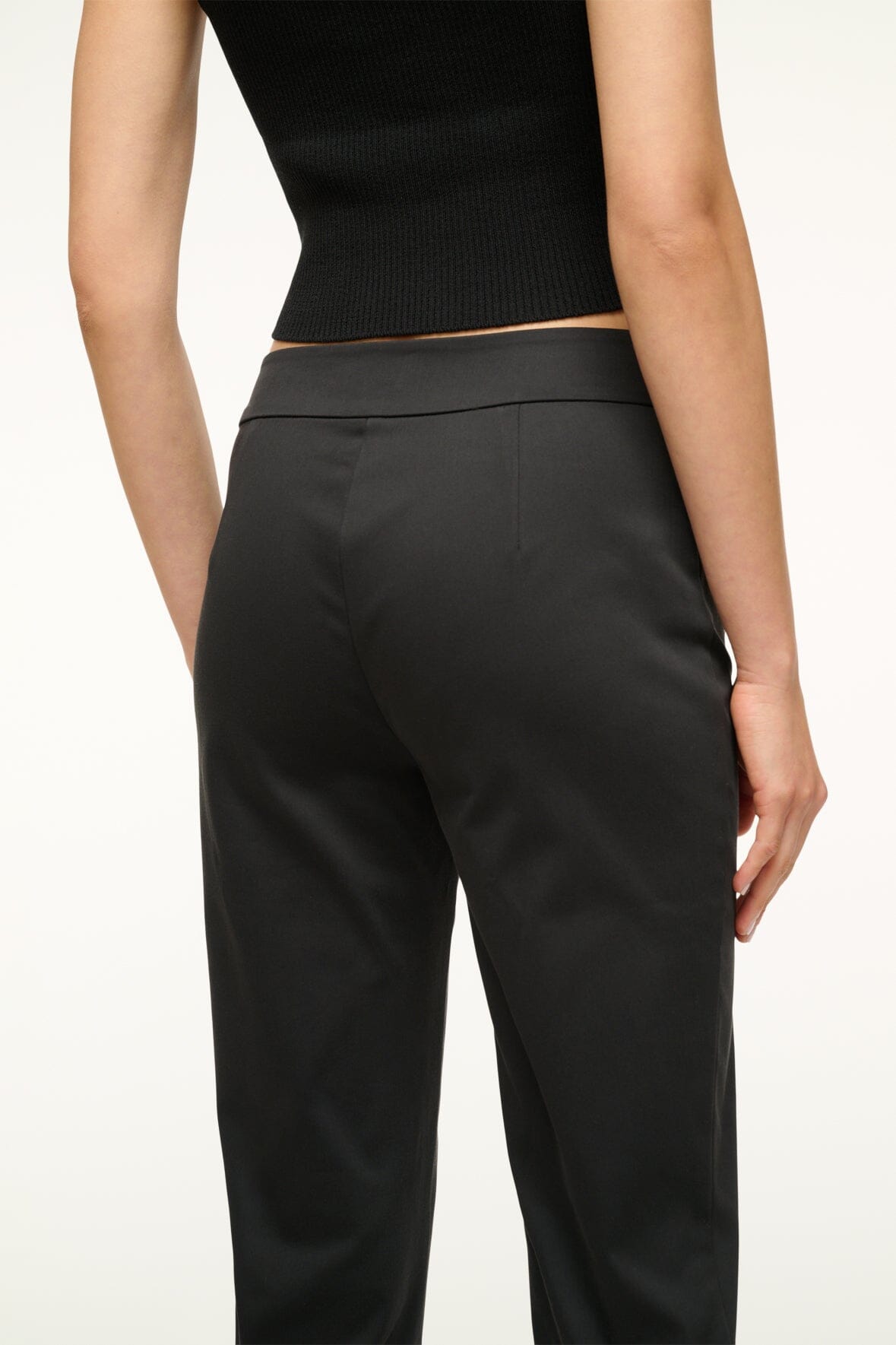 Slim Fit Cropped Pants with Side Zipper | Hunter Pant Black